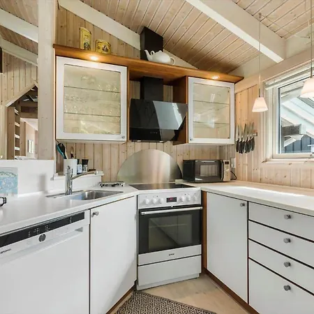 84248-ebeltoft-magevangen-2-b